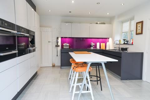 4 bedroom detached house for sale, Bennells Avenue, Whitstable CT5