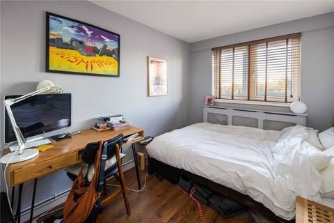 2 bedroom flat for sale, Reynolds House, Approach Road, Bethnal Green, London, E2