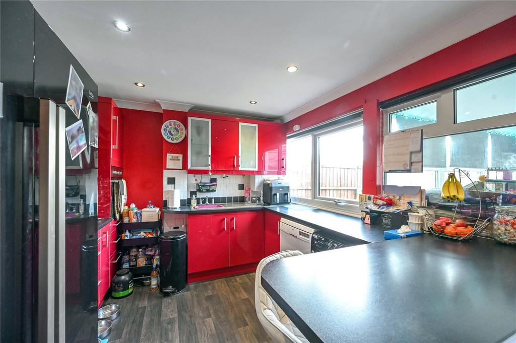 Anson Road, Great Wyrley, Walsall, Staffordshire, WS6 3 bed terraced