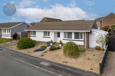 3 bedroom detached bungalow for sale, Milford Haven SA73