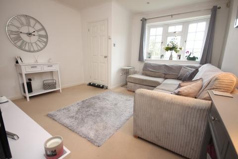 11 Chaffinch Close, Poole, BH17 7UR
