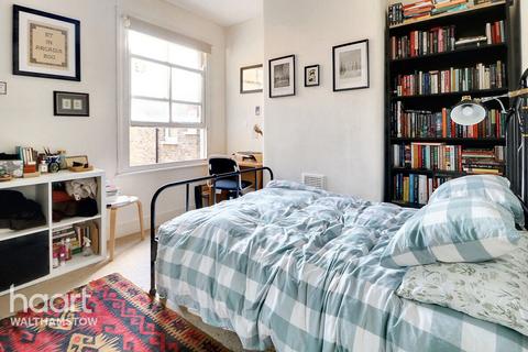 204 Fleeming Road, Walthamstow, London, E17 5EU