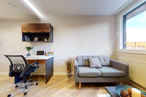 undefined, Apt 51, Live Oasis Wade Lane, Live Oasis Wade Lane LS2