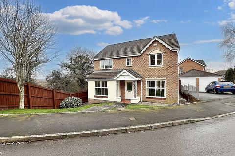 4 bedroom detached house for sale, Trem Mapgoll, Barry, CF63