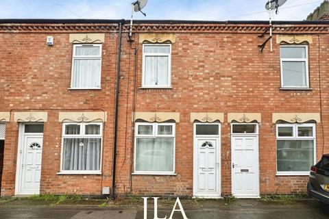 3 bedroom terraced house to rent, Syston, Leicester LE7