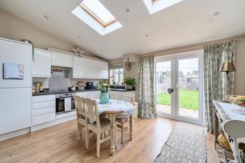 3 bedroom terraced house for sale, Witney,  Oxfordshire,  OX29