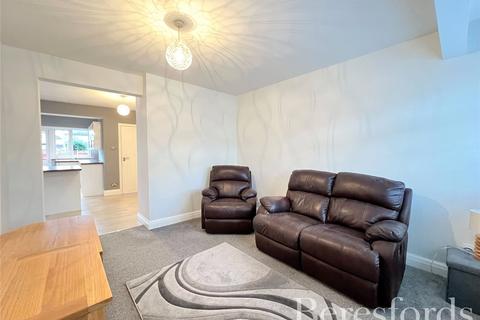 3 bedroom semi-detached house for sale, South End Road, Hornchurch, RM12