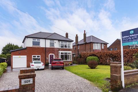 5 bedroom detached house for sale, Bolton Road, Bury, Greater Manchester, BL8 2DJ