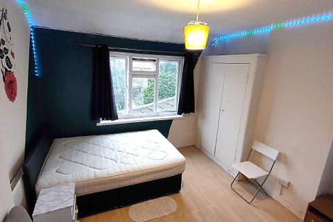 House share to rent - Grenada Road, London SE7