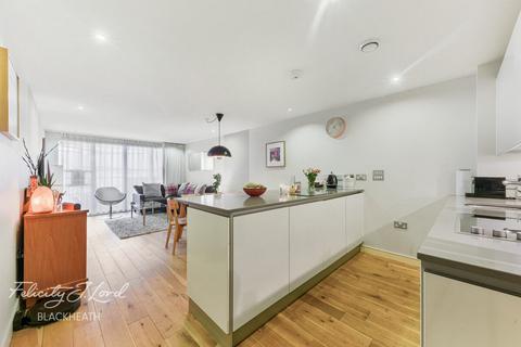 2 bedroom apartment for sale, Seren Park Gardens, London