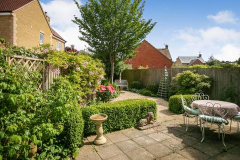 11 London Road, Moreton-in-marsh, GL56 0HE