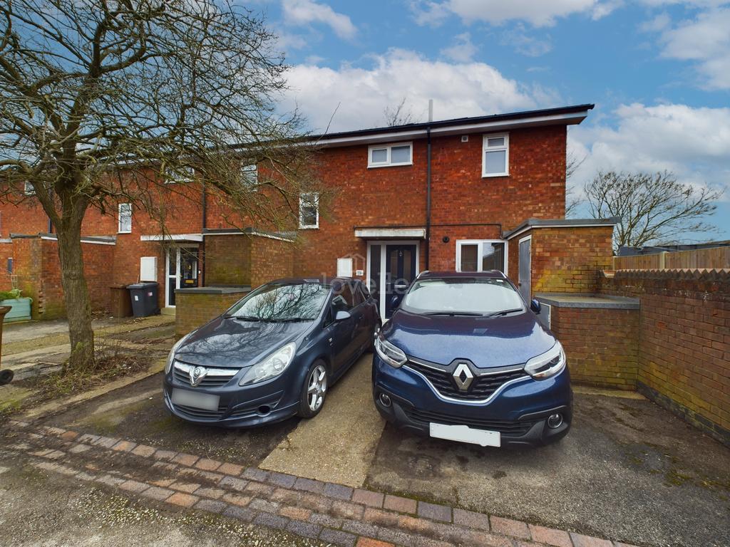 Snowberry Gardens, Lincoln LN6 2 bed end of terrace house for sale £
