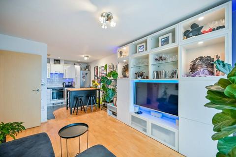 1 bedroom flat for sale - Prince Regent Road, Hounslow, TW3