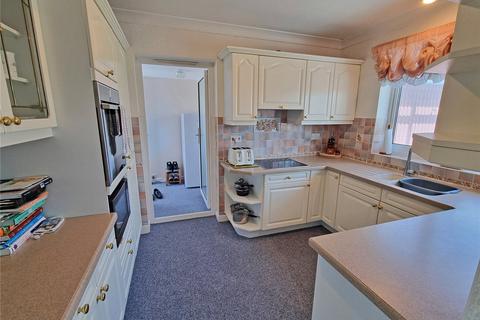 2 bedroom bungalow for sale, Wendover Close, Barton on Sea, New Milton, Hampshire, BH25