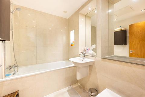 1 bedroom flat for sale, Research House, Perivale, Greenford, UB6