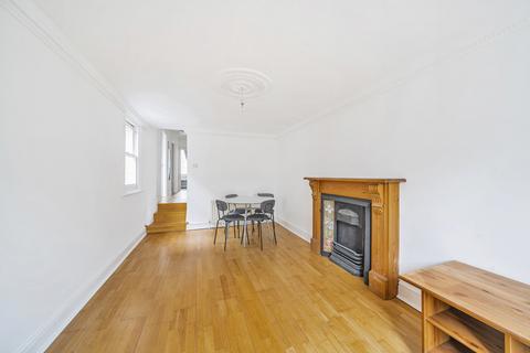 2 bedroom apartment to rent - Medley Road, West Hampstead, London, NW6