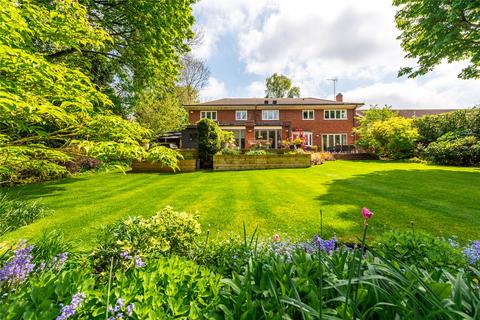 5 Manor Close, Letchworth Garden City, SG6 3NN