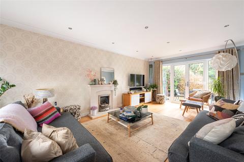 5 Manor Close, Letchworth Garden City, SG6 3NN