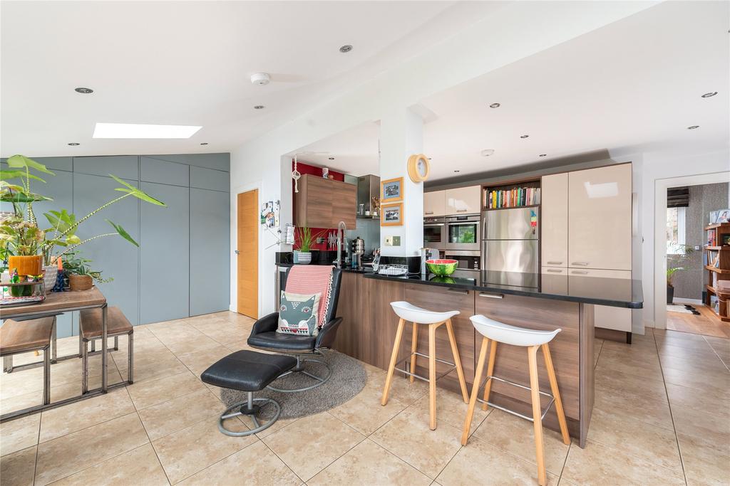 Kitchen/Family Room