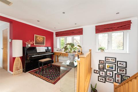 5 Manor Close, Letchworth Garden City, SG6 3NN