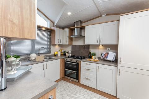 undefined, Highfield Fisheries & Leisure Lodge Park, Ghants Lane, Poulton-le-Fylde, Lancashire, FY6