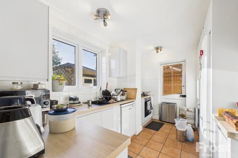 undefined, Wendover Road, Burnham, Bucks, SL1