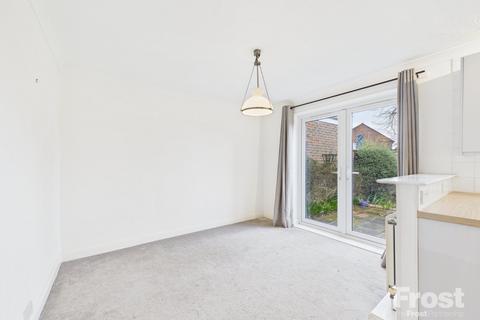 undefined, Wendover Road, Burnham, Bucks, SL1