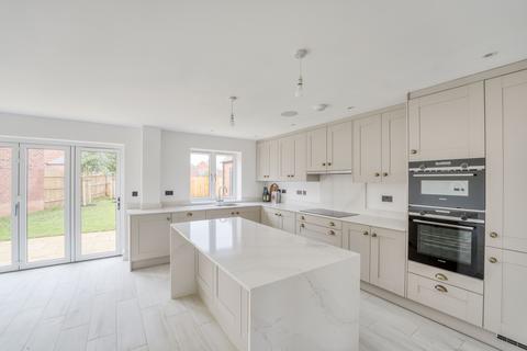 4 bedroom detached house for sale, Plot 24, The Henley at Hayfield Rise, 49, Holloway Rise SN10