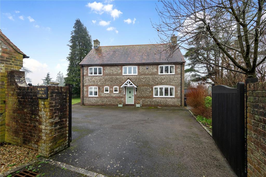 Maiden Newton, Dorchester, Dorset 4 bed detached house for sale £675,000