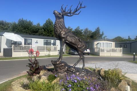 undefined, Atlas Image, Highfield Fisheries & Leisure Lodge Park, Ghants Lane, Poulton-le-Fylde, Lancashire, FY6