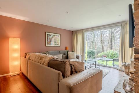 2 bedroom apartment for sale, Roundhay, Leeds, LS8