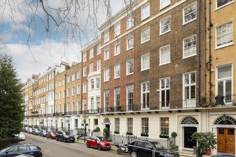 3 bedroom flat for sale - Montagu Square, London, W1H