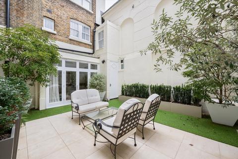 3 bedroom flat for sale, Montagu Square, London, W1H