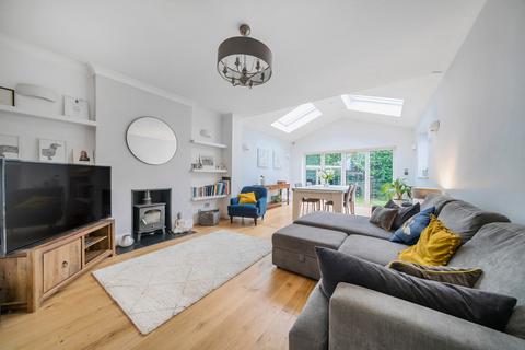 3 Coppice Close, Ruislip, HA4 7NT