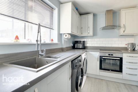 4 Long Sands, Shoeburyness, Southend-on-sea, SS3 9PN