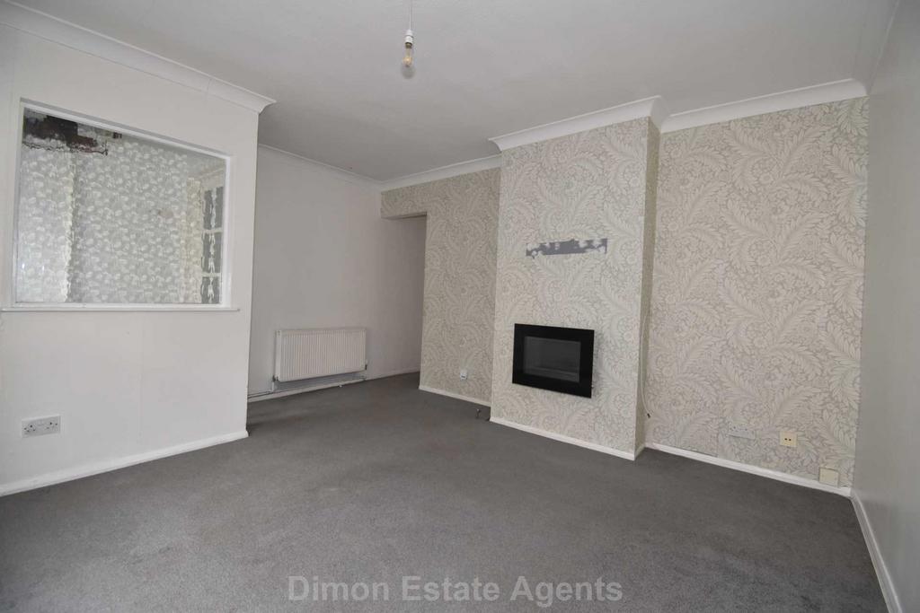 Mayfield Road, Gosport 2 bed terraced house for sale £202,000