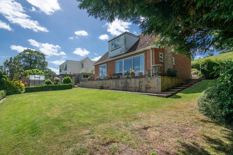 4 bedroom detached house for sale, Woodgate Road, Lower Bentley B60