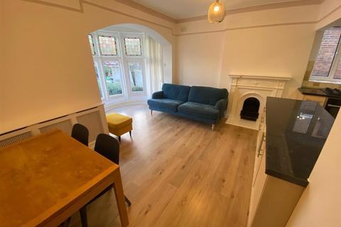 2 bedroom flat to rent - Anson Road, London