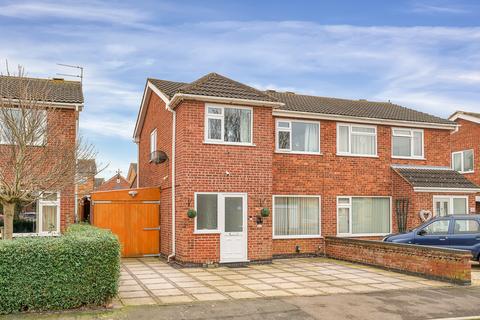 3 bedroom semi-detached house for sale, Loddon Close, Melton Mowbray