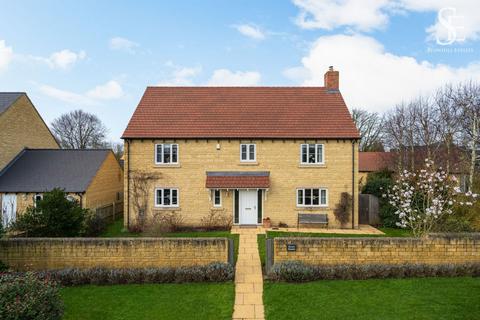 Howe House Faringdon Road, Southmoor, Abingdon, OX13 5BJ