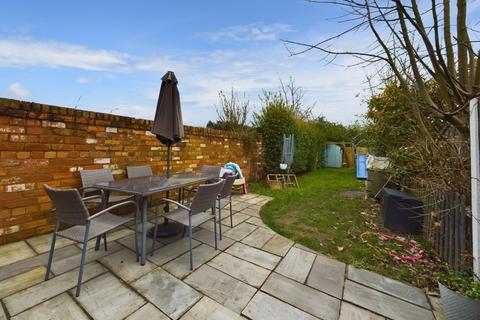 13 Mcintyre Road, Worcester, WR2 5LG