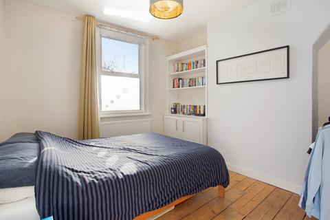 51 Admiral Street, London, SE8 4HZ