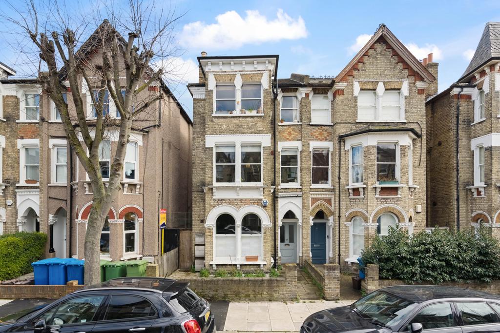 Oakhurst Grove, London SE22