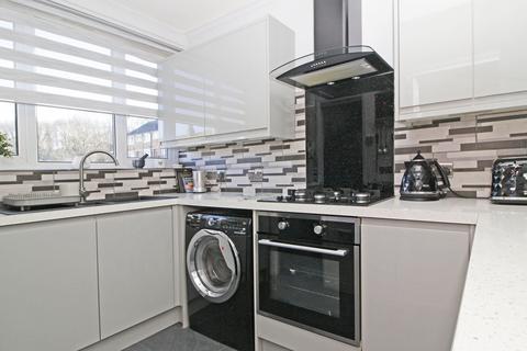 66 Knee Hill Crescent, London, SE2 0YN