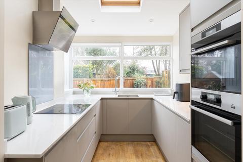 4 bedroom terraced house for sale, Playfield Crescent, East Dulwich, London, SE22