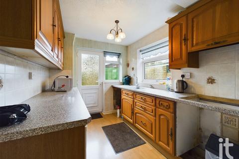 3 bedroom semi-detached house for sale, Lyndhurst Avenue, Hazel Grove, Stockport, SK7