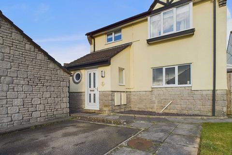 9 Amble Road, Callington, PL17 7QE