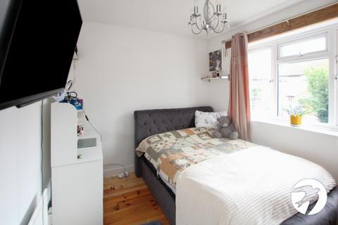 61 Gregory Crescent, London, SE9 5RZ