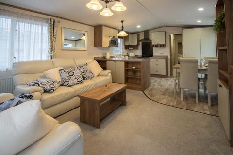 2 bedroom static caravan for sale, Manor Park Caravan Site, Manor Road, Hunstanton, Norfolk, PE36
