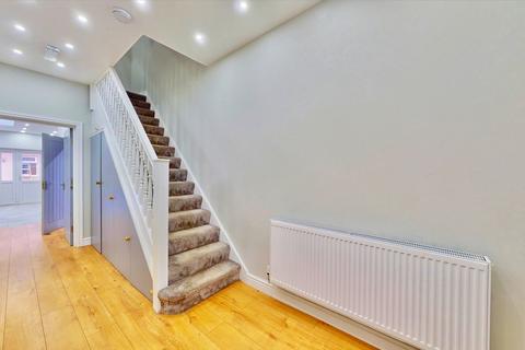 5 bedroom house for sale, Mayville Road, Ilford, IG1